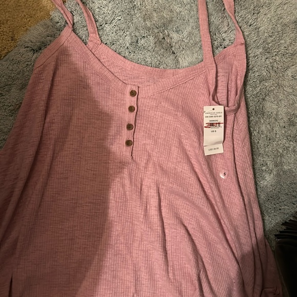 NWT Bunch of SMALL & MEDIUM summer tops - Picture 1 of 6